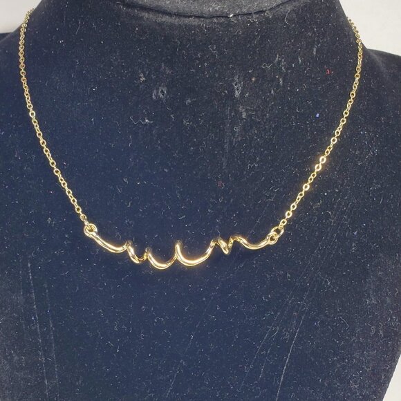 Women's Stunning Gold tone Twisted Wire Design Necklace, Stylish 20+3.5 inches - Picture 1 of 5